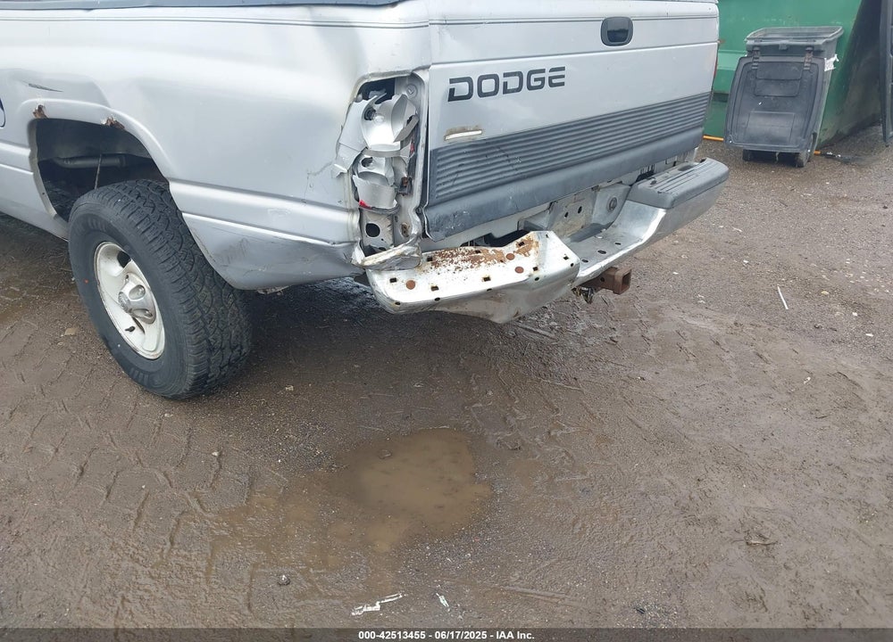2000 DODGE RAM 1500 ST VIN: 1B7HC16Y3YS541914