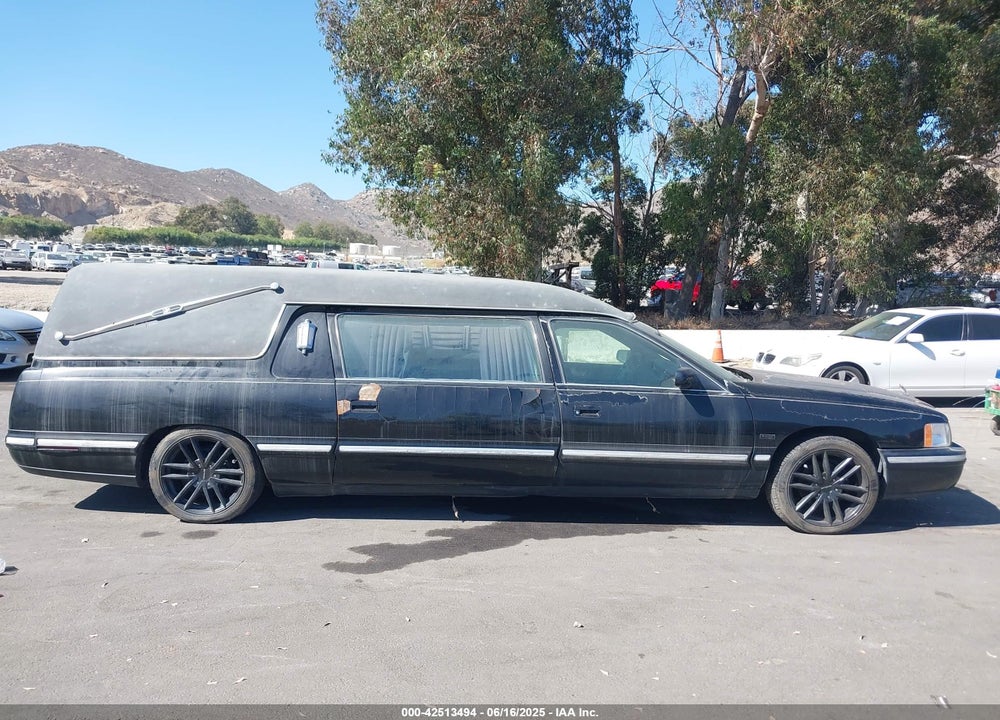1997 CADILLAC DEVILLE PROFESSIONAL VIN: 1GEEH90Y2VU500192