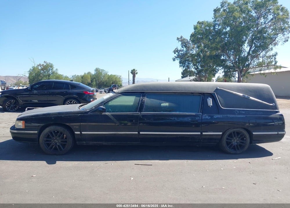 1997 CADILLAC DEVILLE PROFESSIONAL VIN: 1GEEH90Y2VU500192