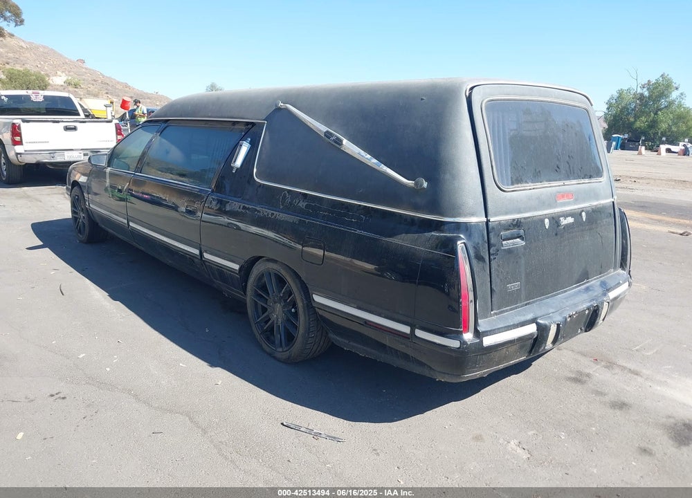 1997 CADILLAC DEVILLE PROFESSIONAL VIN: 1GEEH90Y2VU500192