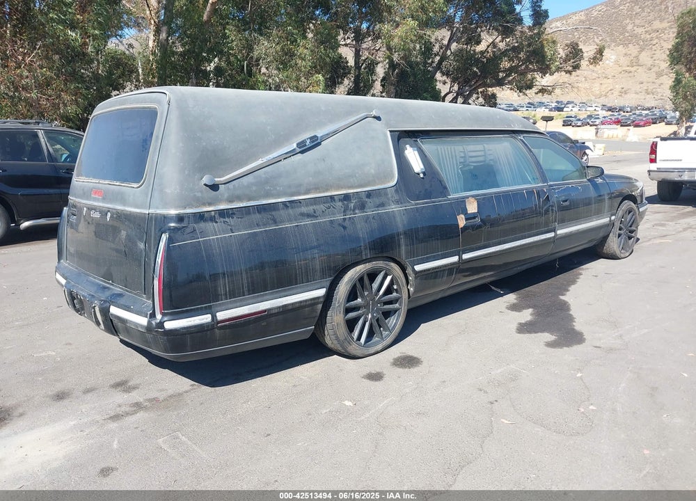 1997 CADILLAC DEVILLE PROFESSIONAL VIN: 1GEEH90Y2VU500192
