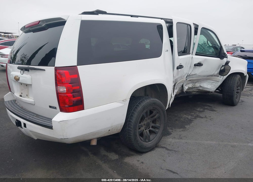 2007 CHEVROLET SUBURBAN 1500 VIN: 1GNFC16077R223342
