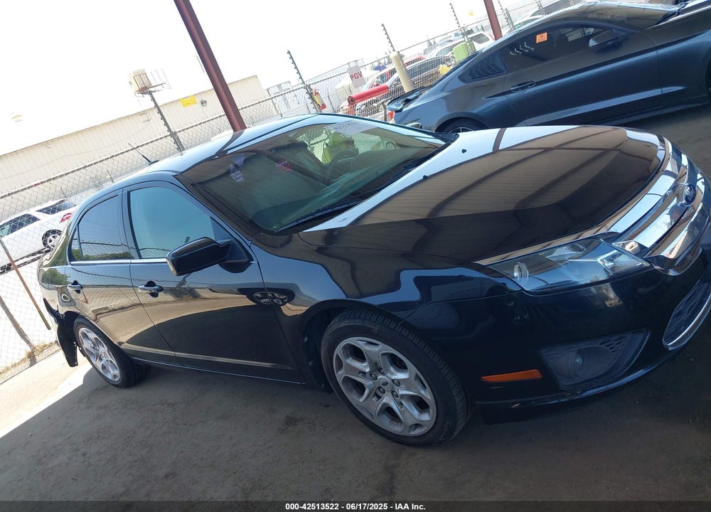 2011 FORD FUSION VIN: 3FAHP0HA9BR203828