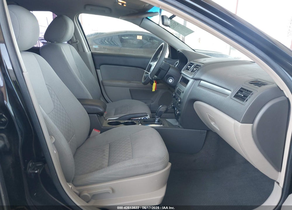 2011 FORD FUSION VIN: 3FAHP0HA9BR203828