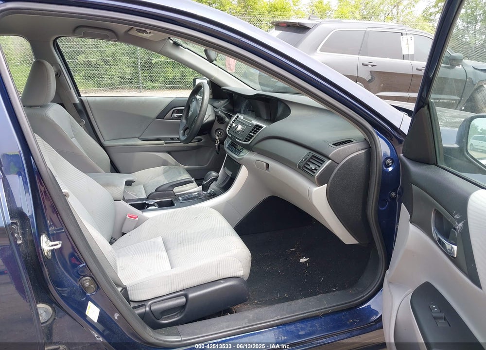 2014 HONDA ACCORD VIN: 1HGCR2F3XEA061875