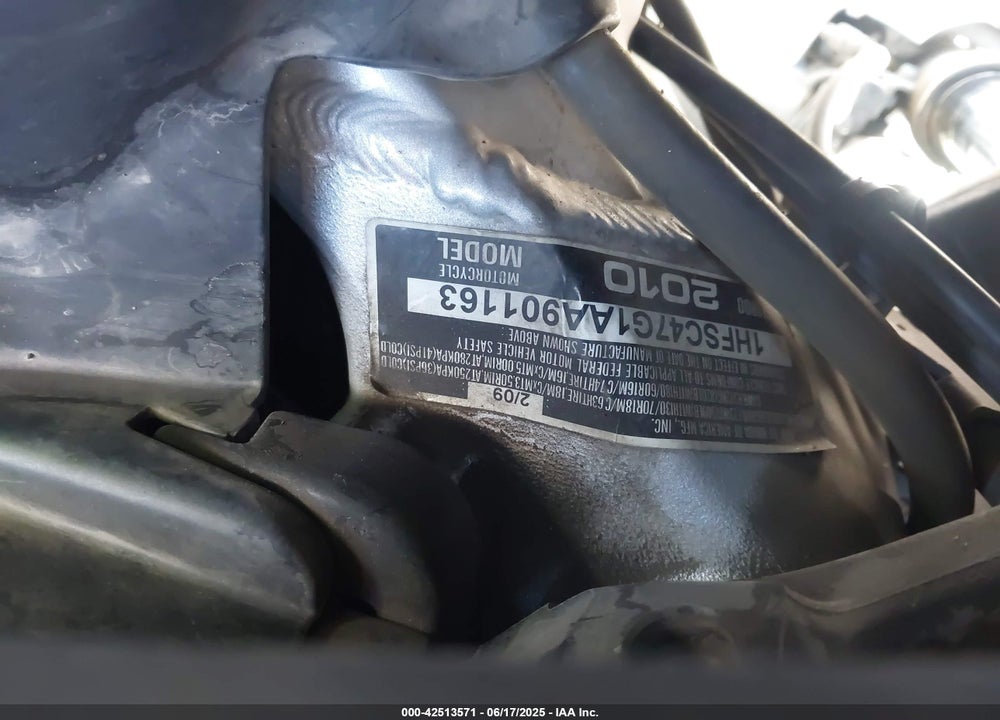 2010 HONDA GL1800 VIN: 1HFSC47G1AA901163