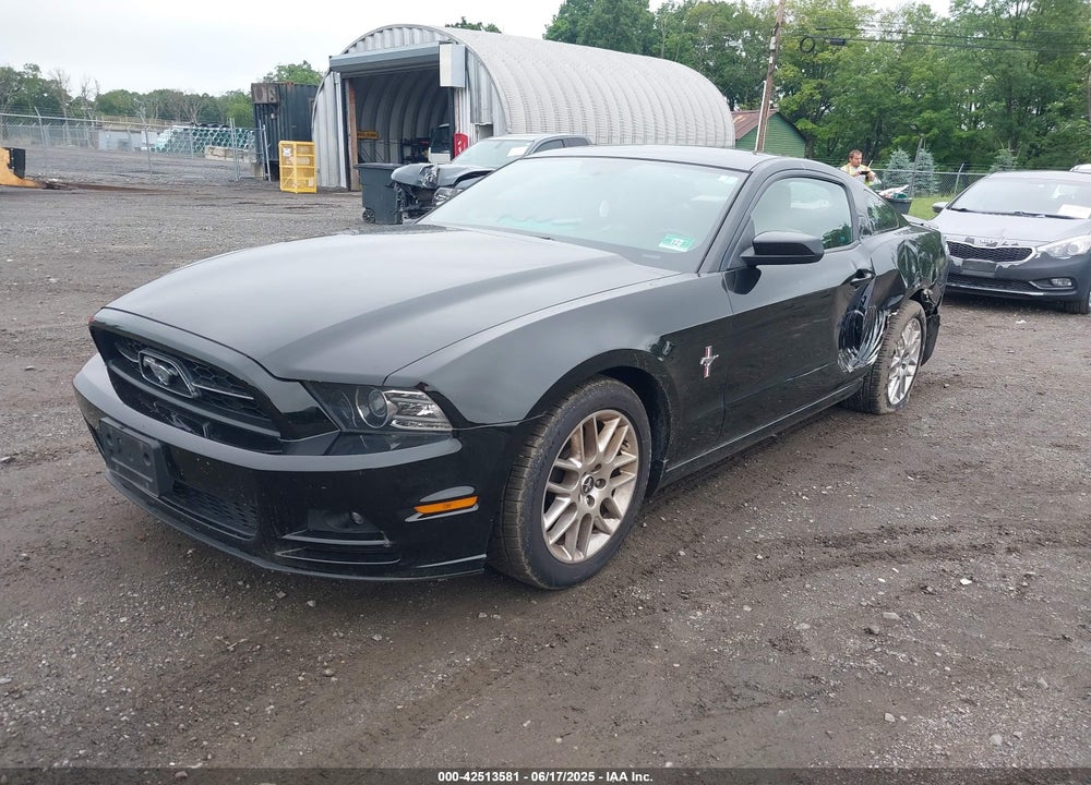 2014 FORD MUSTANG VIN: 1ZVBP8AMXE5246260