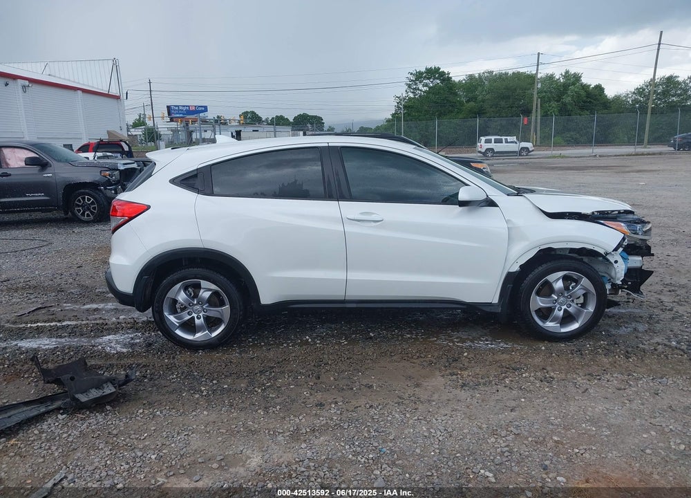 2022 HONDA HR-V 2WD LX VIN: 3CZRU5H33NM731169
