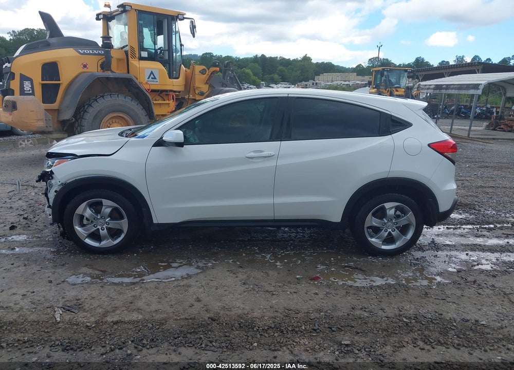 2022 HONDA HR-V 2WD LX VIN: 3CZRU5H33NM731169