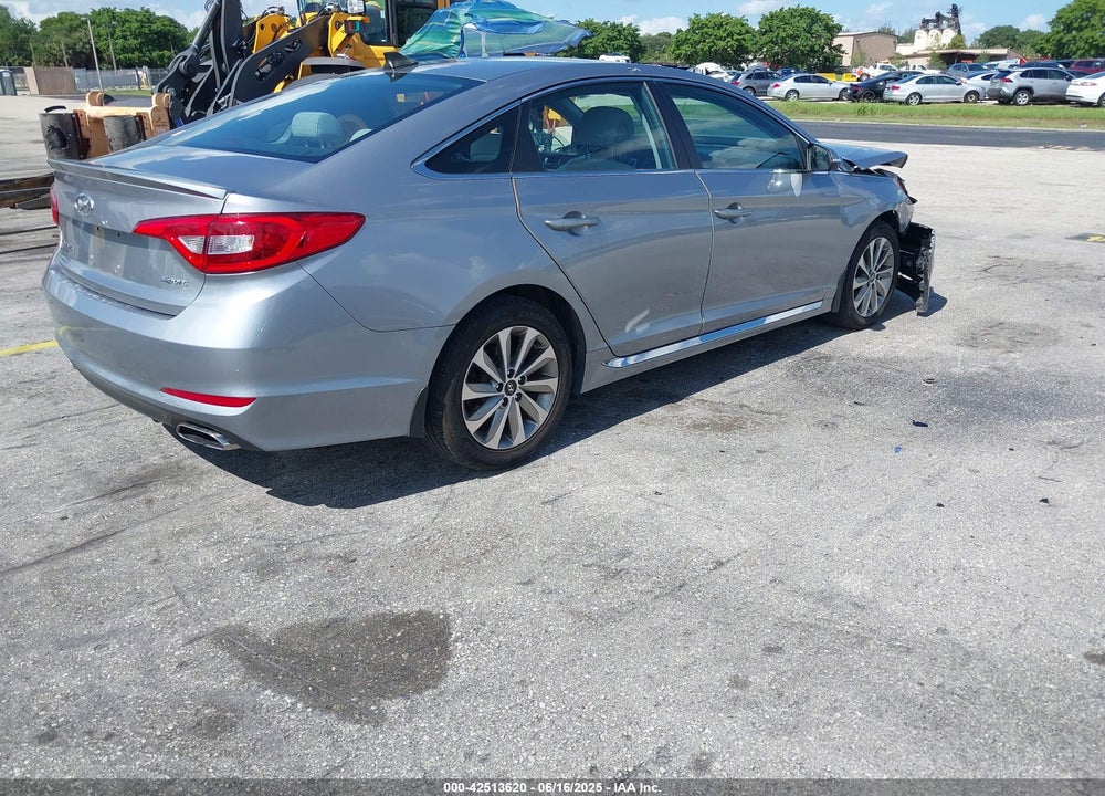 2017 HYUNDAI SONATA VIN: 5NPE34AF1HH444462