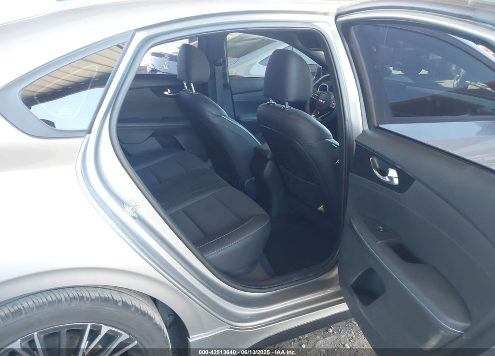 2023 KIA FORTE VIN: 3KPF54AD8PE594441