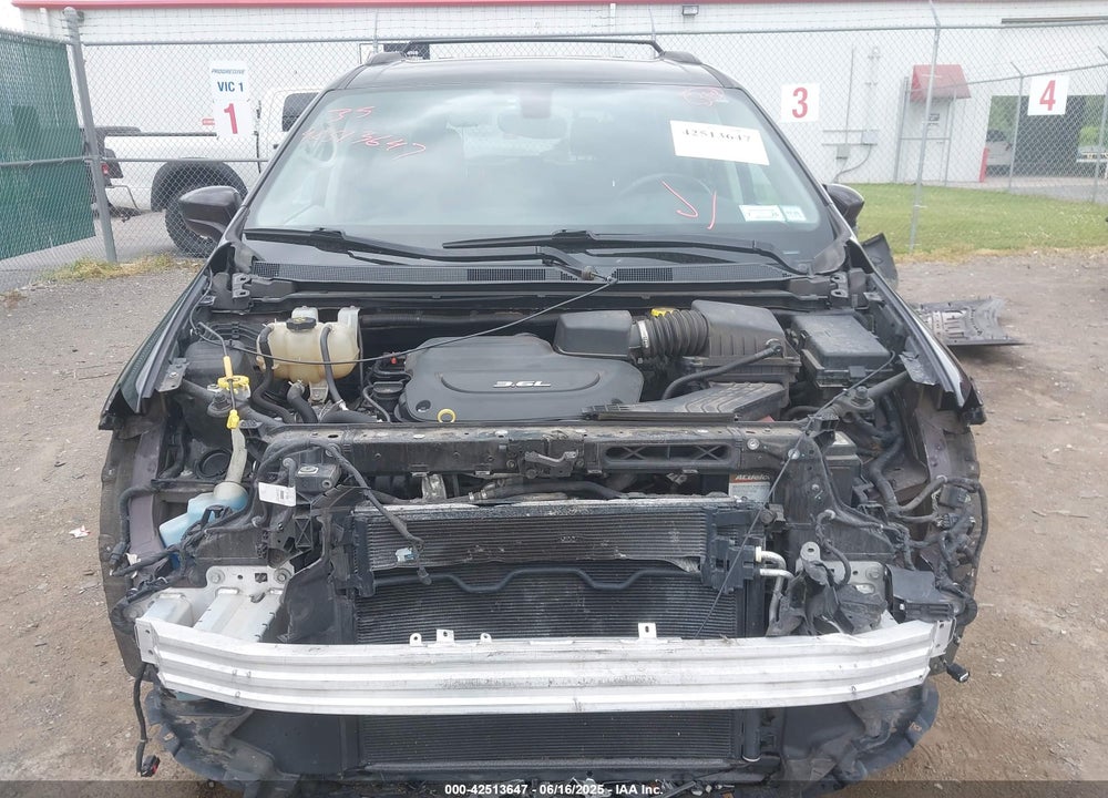 2017 CHRYSLER PACIFICA TOURING L VIN: 2C4RC1BG6HR654386