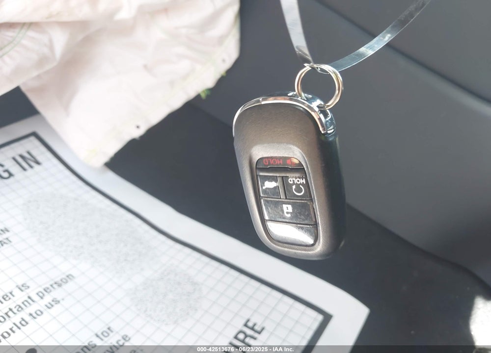 2024 HONDA HR-V VIN: 3CZRZ2H54RM710290