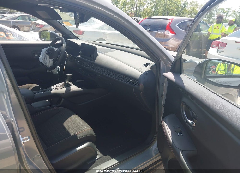 2024 HONDA HR-V VIN: 3CZRZ2H54RM710290