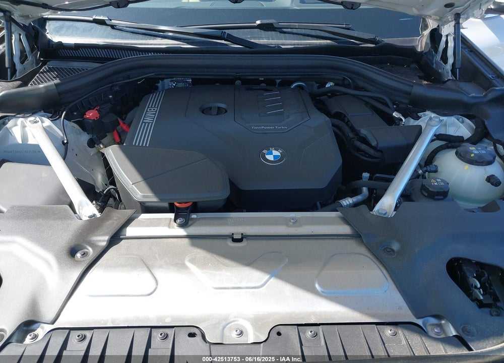 2025 BMW X4 VIN: 5UX33DT04S9Z75394