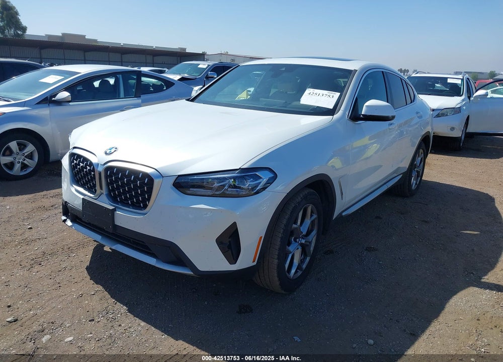 2025 BMW X4 VIN: 5UX33DT04S9Z75394