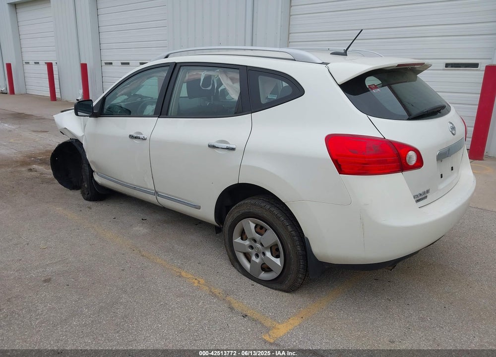 2015 NISSAN ROGUE SELECT VIN: JN8AS5MT4FW659984