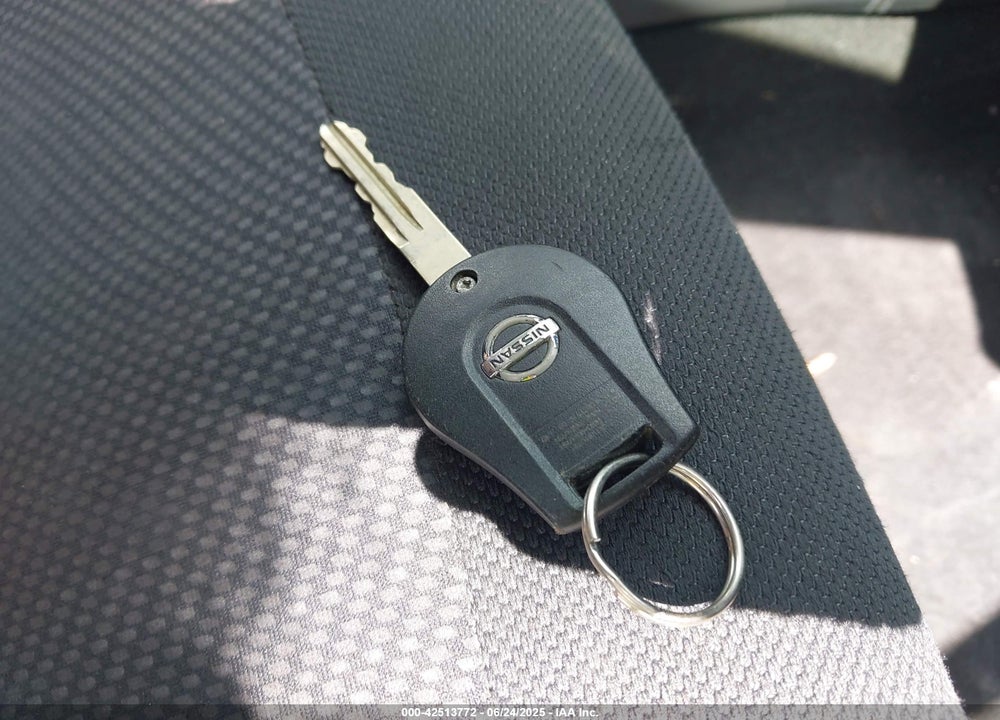 2015 NISSAN ROGUE SELECT VIN: JN8AS5MT4FW659984