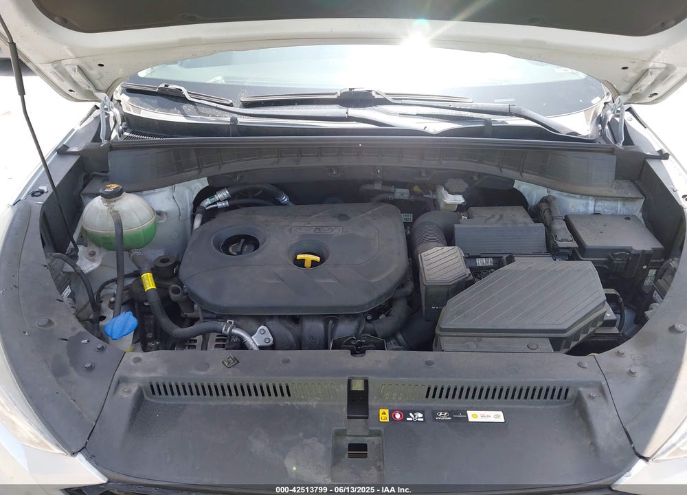 2019 HYUNDAI TUCSON VIN: KM8J33A44KU850106