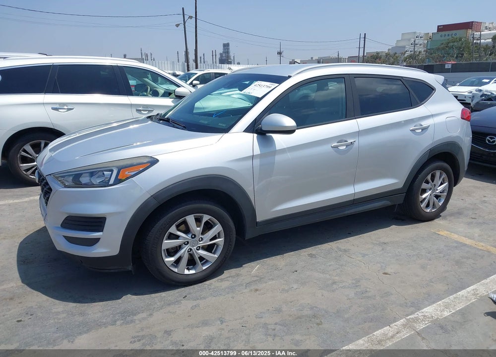 2019 HYUNDAI TUCSON VIN: KM8J33A44KU850106