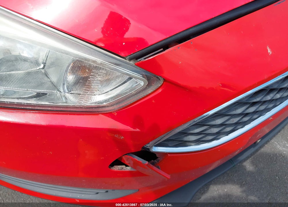 2015 FORD FOCUS VIN: 1FADP3K26FL286124