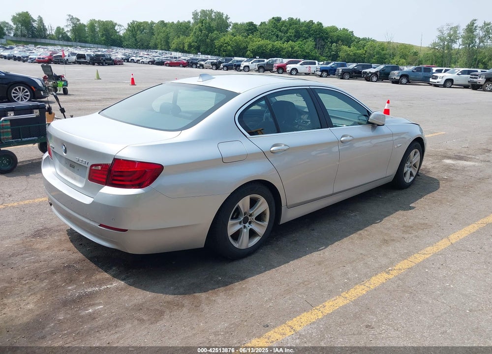 2013 BMW 528I XDRIVE VIN: WBAXH5C57DD111863