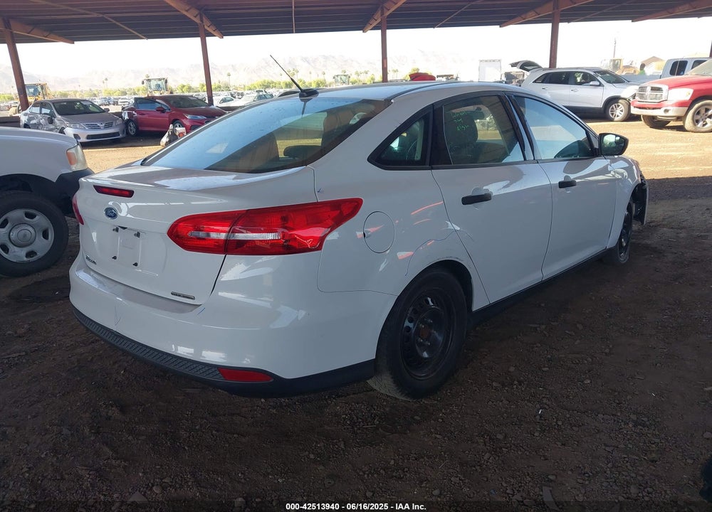 2015 FORD FOCUS VIN: 1FADP3E28FL232755