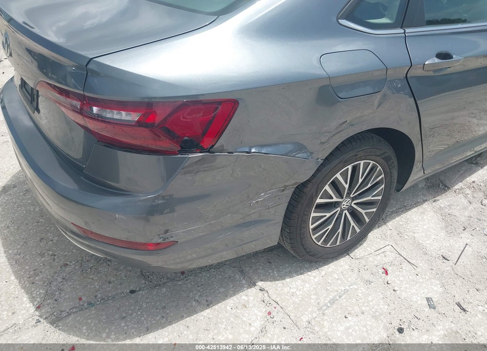 2021 VOLKSWAGEN JETTA VIN: 3VWC57BUXMM012972
