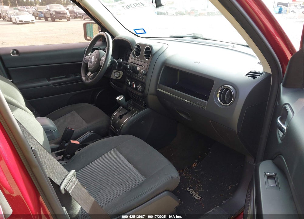 2016 JEEP PATRIOT VIN: 1C4NJPFB8GD562445