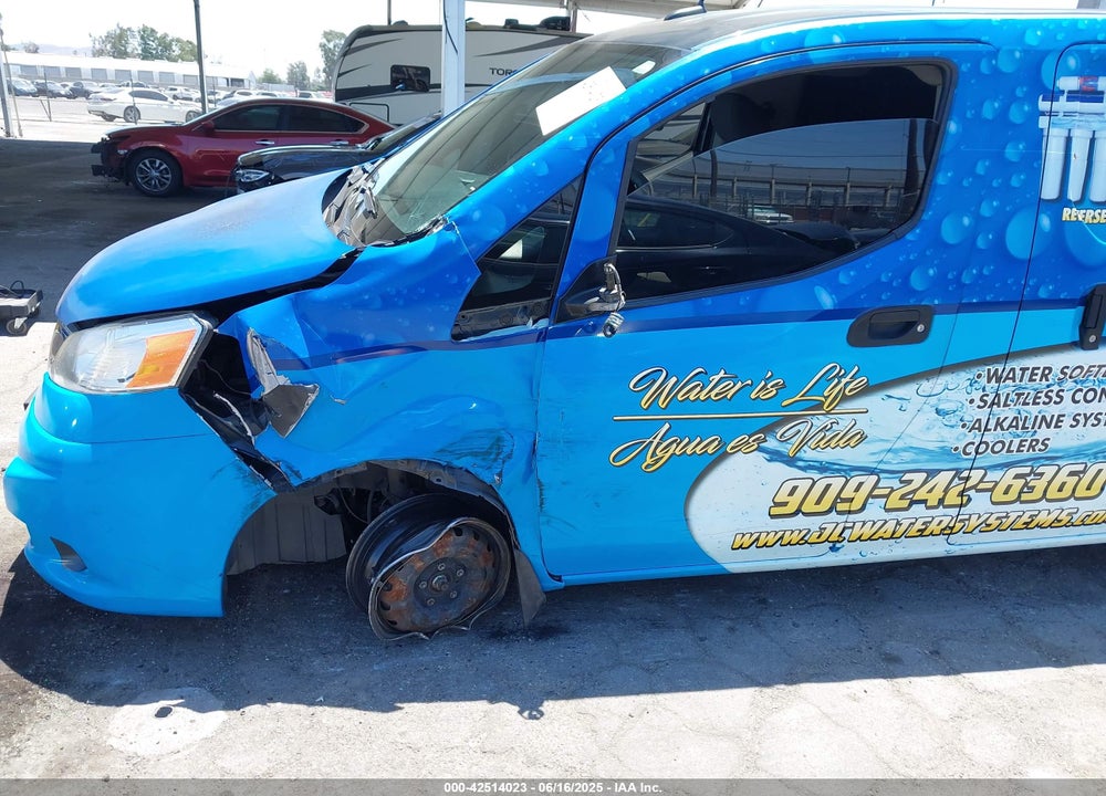 2017 NISSAN NV200 SV VIN: 3N6CM0KN4HK715293