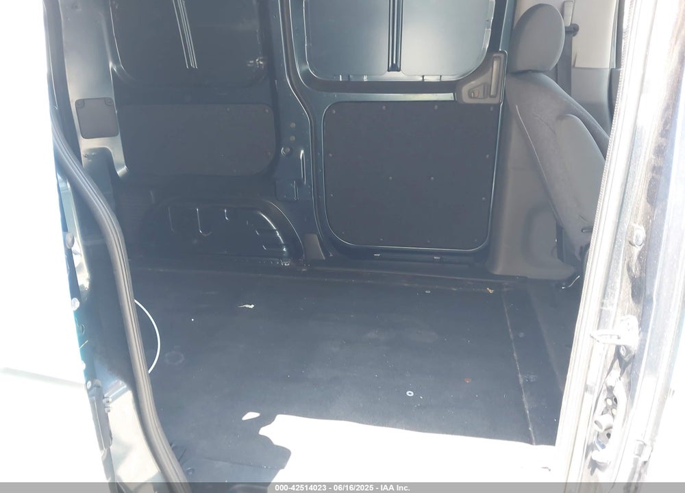 2017 NISSAN NV200 SV VIN: 3N6CM0KN4HK715293