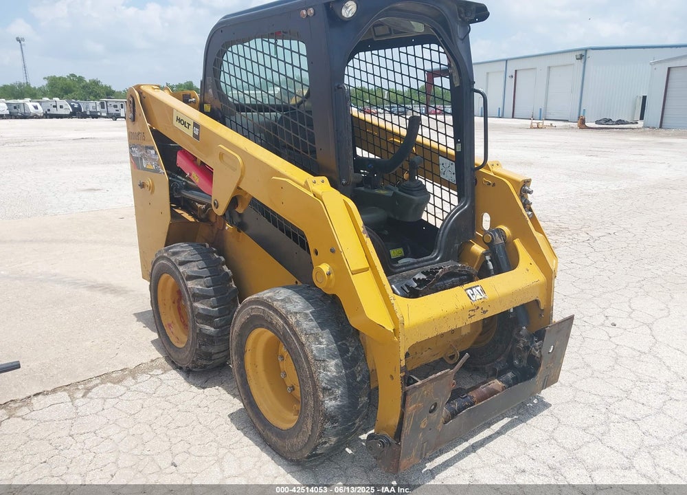 2018 CATERPILLAR 226D VIN: CAT0276DVHRD03715