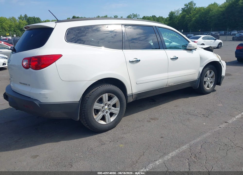 2011 CHEVROLET TRAVERSE VIN: 1GNKVGED3BJ364917