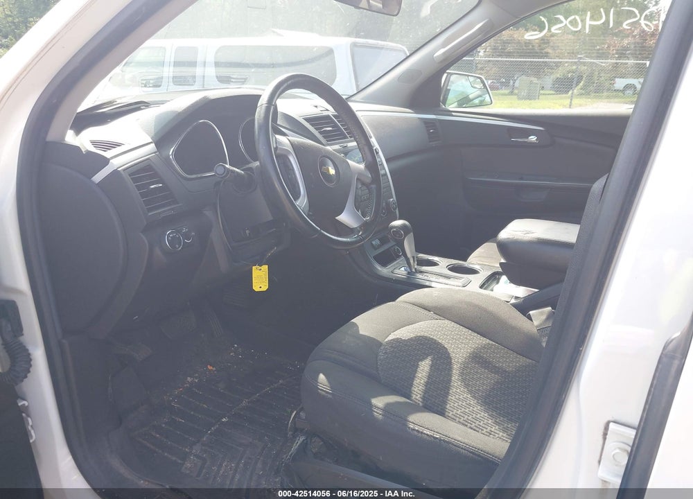 2011 CHEVROLET TRAVERSE VIN: 1GNKVGED3BJ364917