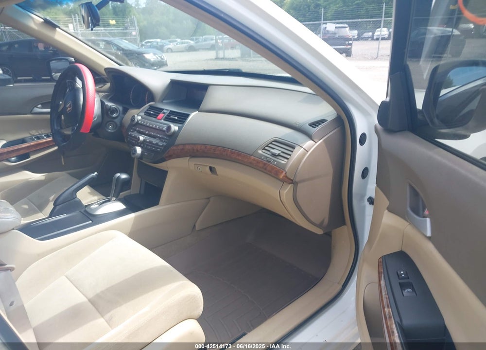 2009 HONDA ACCORD 2.4 EX VIN: 1HGCP26709A124741