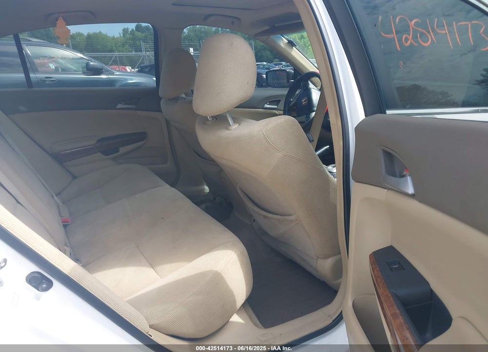 2009 HONDA ACCORD 2.4 EX VIN: 1HGCP26709A124741