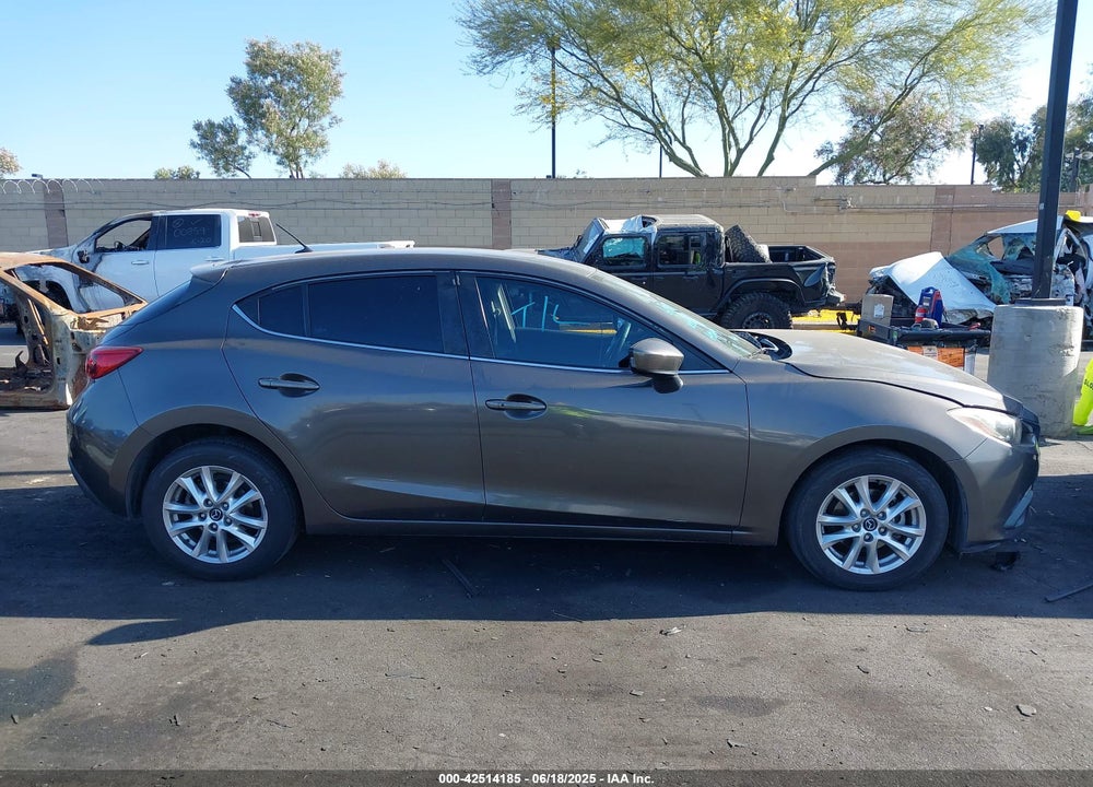 2014 MAZDA MAZDA3 VIN: JM1BM1L74E1210453