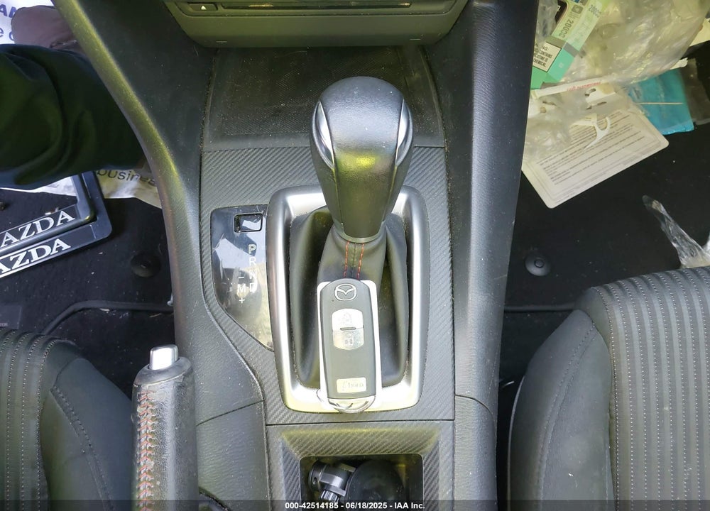 2014 MAZDA MAZDA3 VIN: JM1BM1L74E1210453