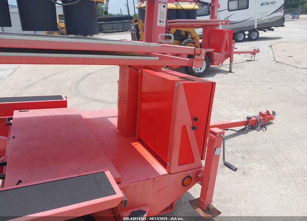 2013 BELL MACHINE TRAFFIC SIGNAL VIN: 2EL657560