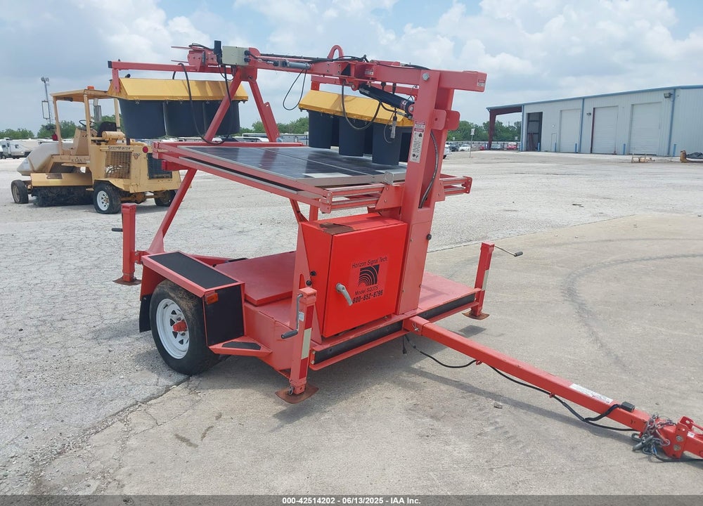 2013 BELL MACHINE TRAFFIC SIGNAL VIN: 2EL657560