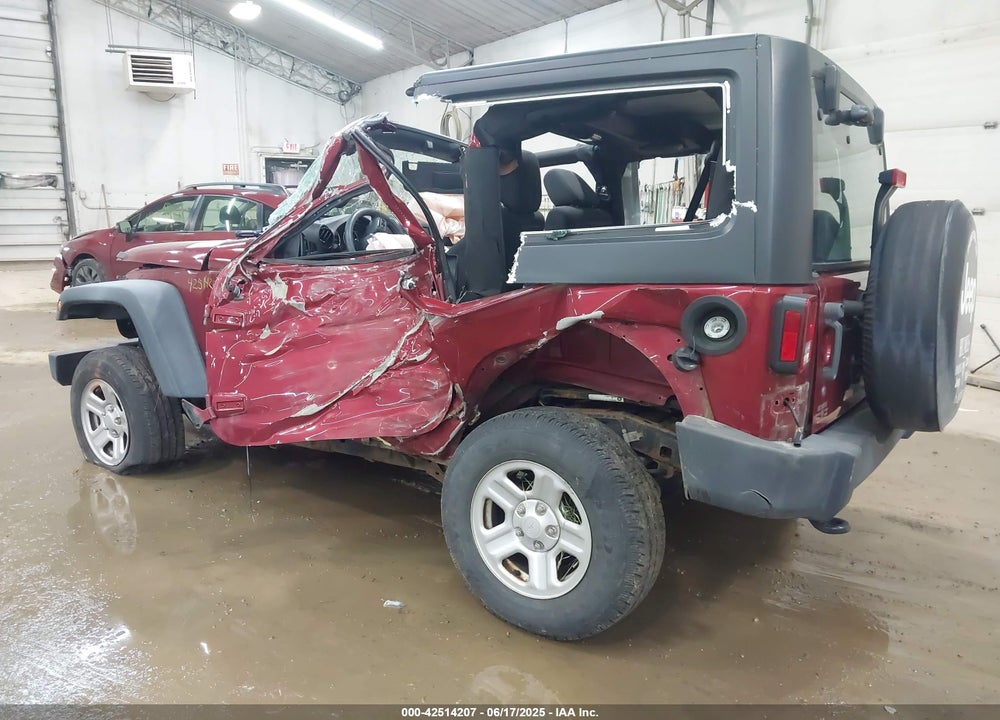 2011 JEEP WRANGLER / VIN: 1J4AA2D19BL613164