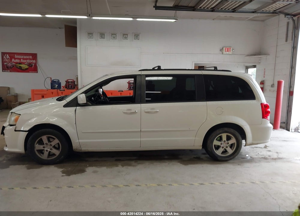 2012 DODGE GRAND CARAVAN SXT VIN: 2C4RDGCG1CR242335