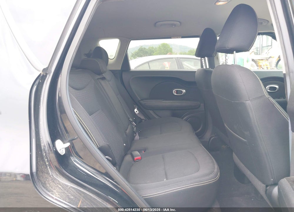 2014 KIA SOUL VIN: KNDJP3A55E7068885