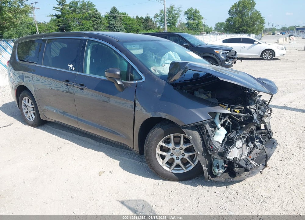 2017 CHRYSLER PACIFICA VIN: 2C4RC1DG8HR796784