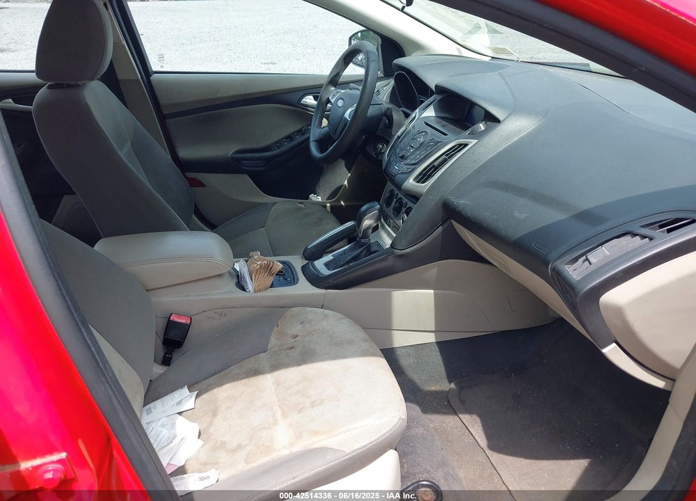 2013 FORD FOCUS VIN: 1FADP3F27DL111050