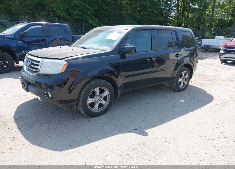 2012 HONDA PILOT EX-L VIN: 5FNYF4H54CB018094