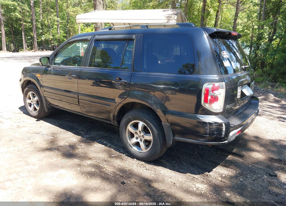 2006 HONDA PILOT EX VIN: 5FNYF184X6B013430