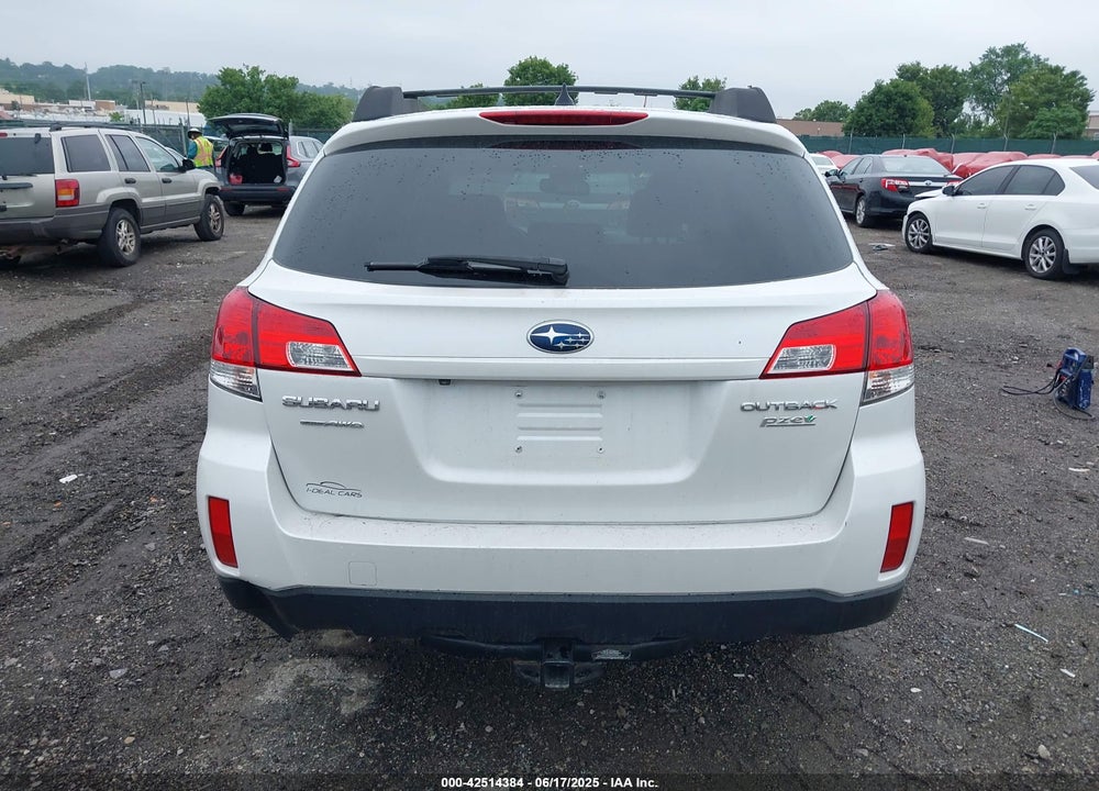 2011 SUBARU OUTBACK VIN: 4S4BRBKC4B3444027