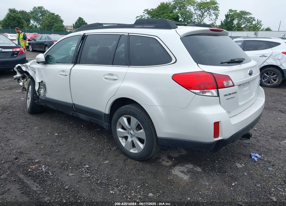 2011 SUBARU OUTBACK VIN: 4S4BRBKC4B3444027