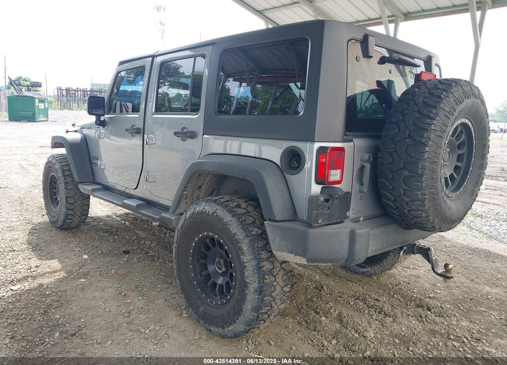 2015 JEEP WRANGLER UNLIMITED SPORT VIN: 1C4HJWDG3FL762241